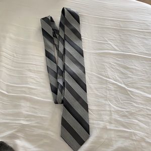 Men’s tie